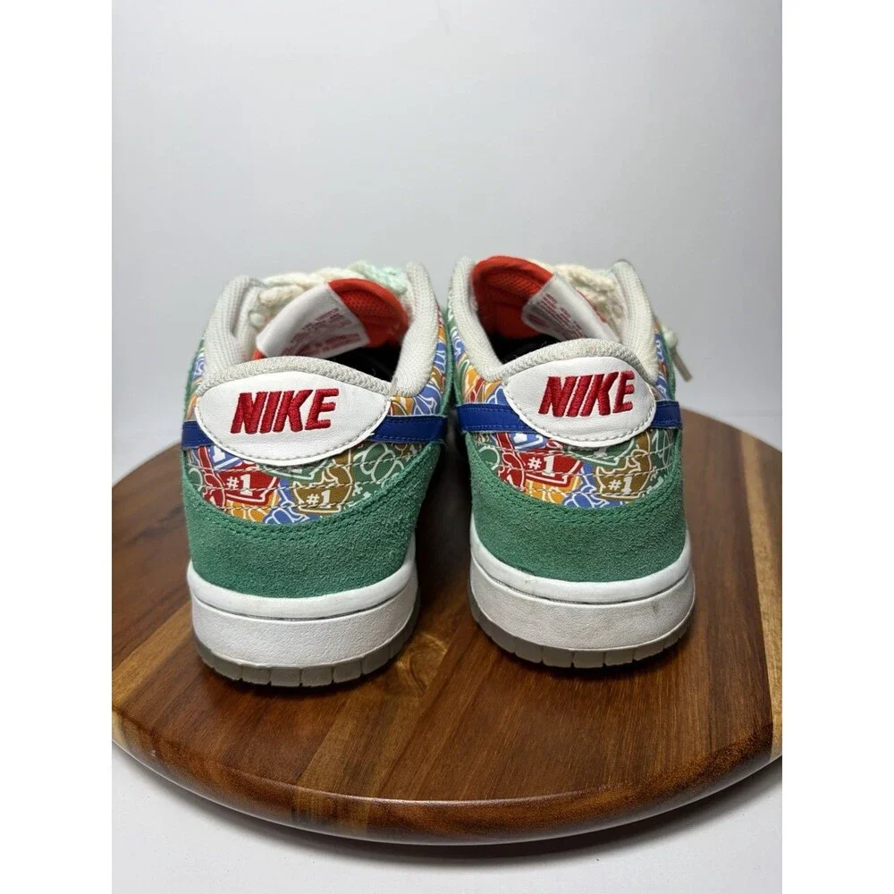 Nike Dunk Low GS “Foam Finger” Size 7y Kids Sneaker Stadium Green White